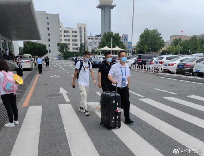 国产免费艾彩**视频