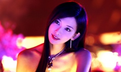 在线亚洲精品中文字幕美乳